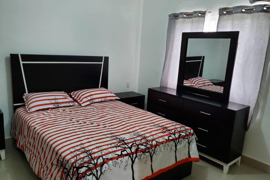 Hanly Roger'S Brand New Place Puerto Plata Exterior foto