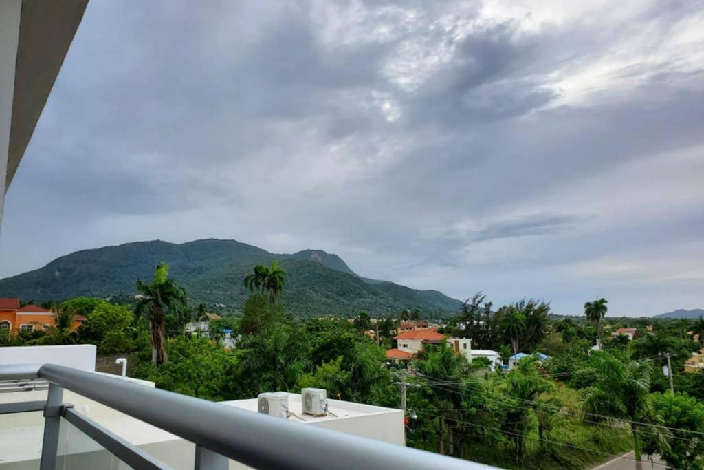 Hanly Roger'S Brand New Place Puerto Plata Exterior foto
